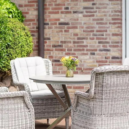 Zita, App 2 Apartman *